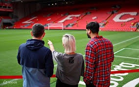 《剑网3：指尖江湖》全新系列橙武曝光第一弹 纯阳万花门派橙武惊