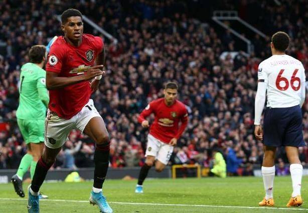 的亮眼表现 的亮眼表现