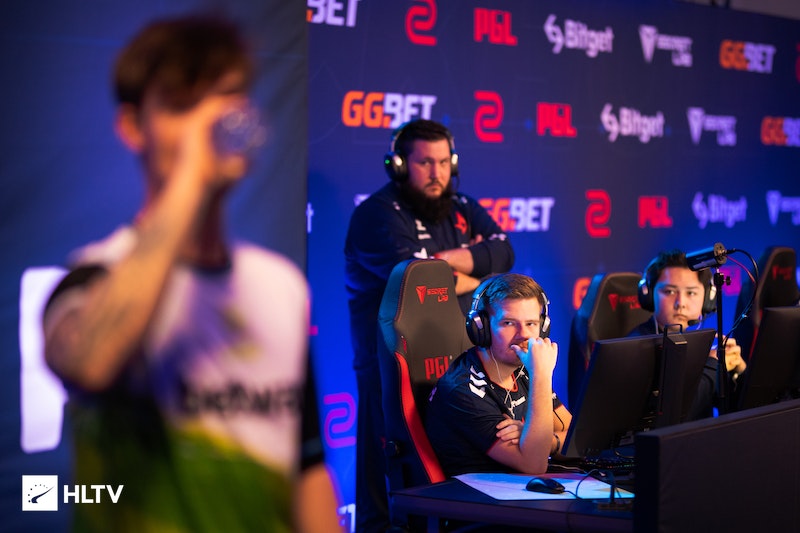 据的比较 据的比较