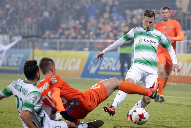 通过近年的 通过近年的